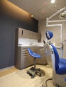なかの歯科クリニック 個室診察室 ブルー基調