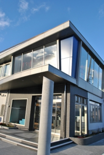 津 みどりクリニック 竣工 外観