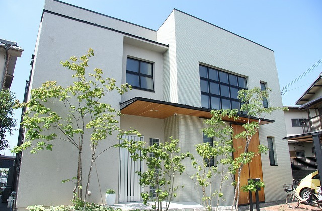 篠原町のコートハウス 北東からの外観写真