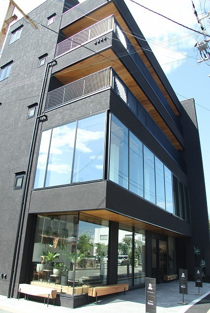 ブロッサムBグリーン コーナーサッシ